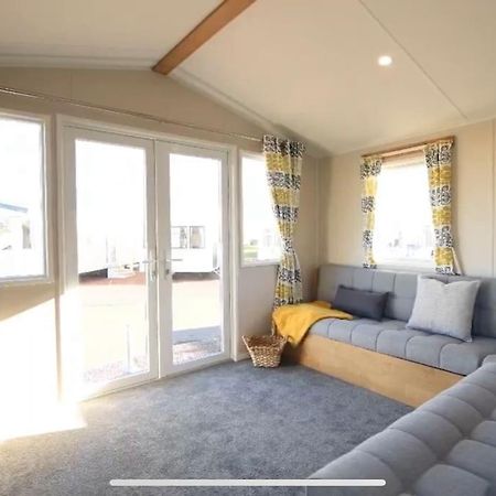 Perfect Family Getaway, With Lots Of Facilities! Scratby Exterior photo
